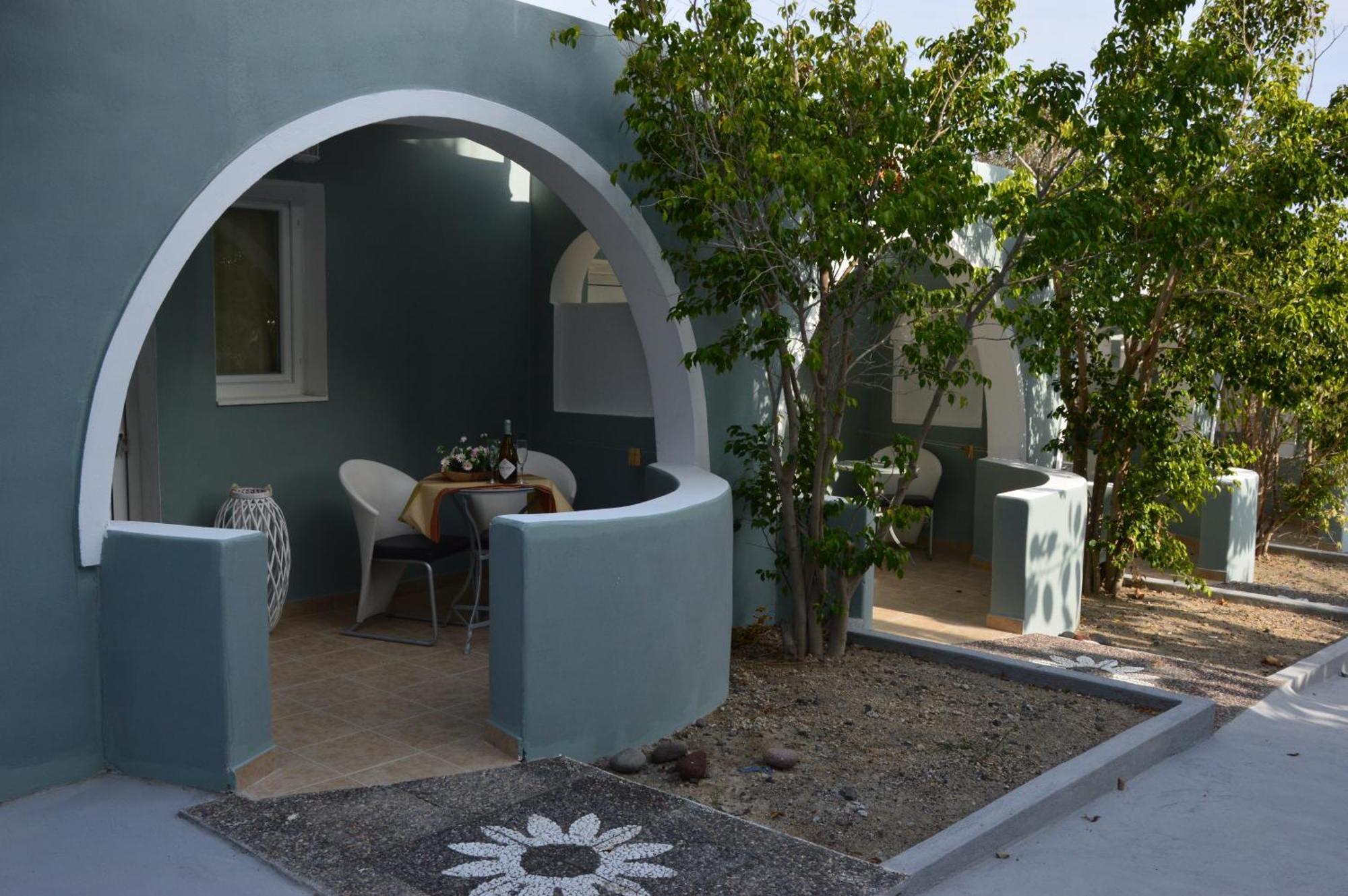 Pantheon Hotel Agios Georgios  Exteriör bild