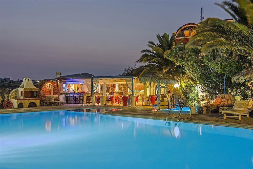 Pantheon Hotel Agios Georgios  Exteriör bild