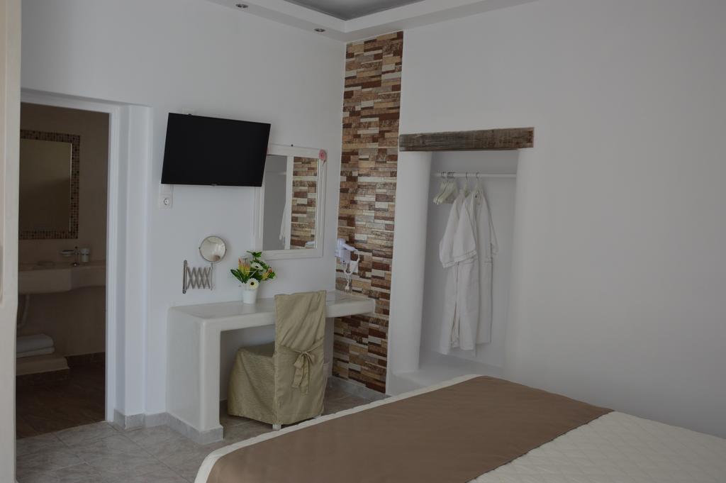 Pantheon Hotel Agios Georgios  Exteriör bild