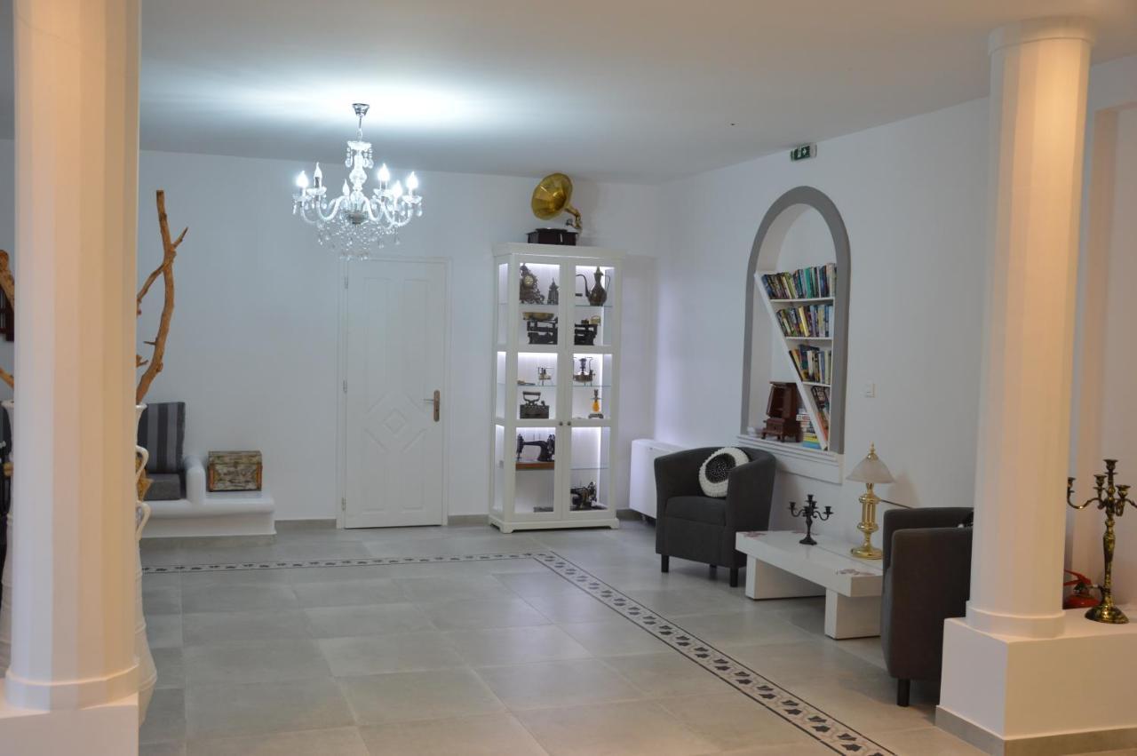 Pantheon Hotel Agios Georgios  Exteriör bild