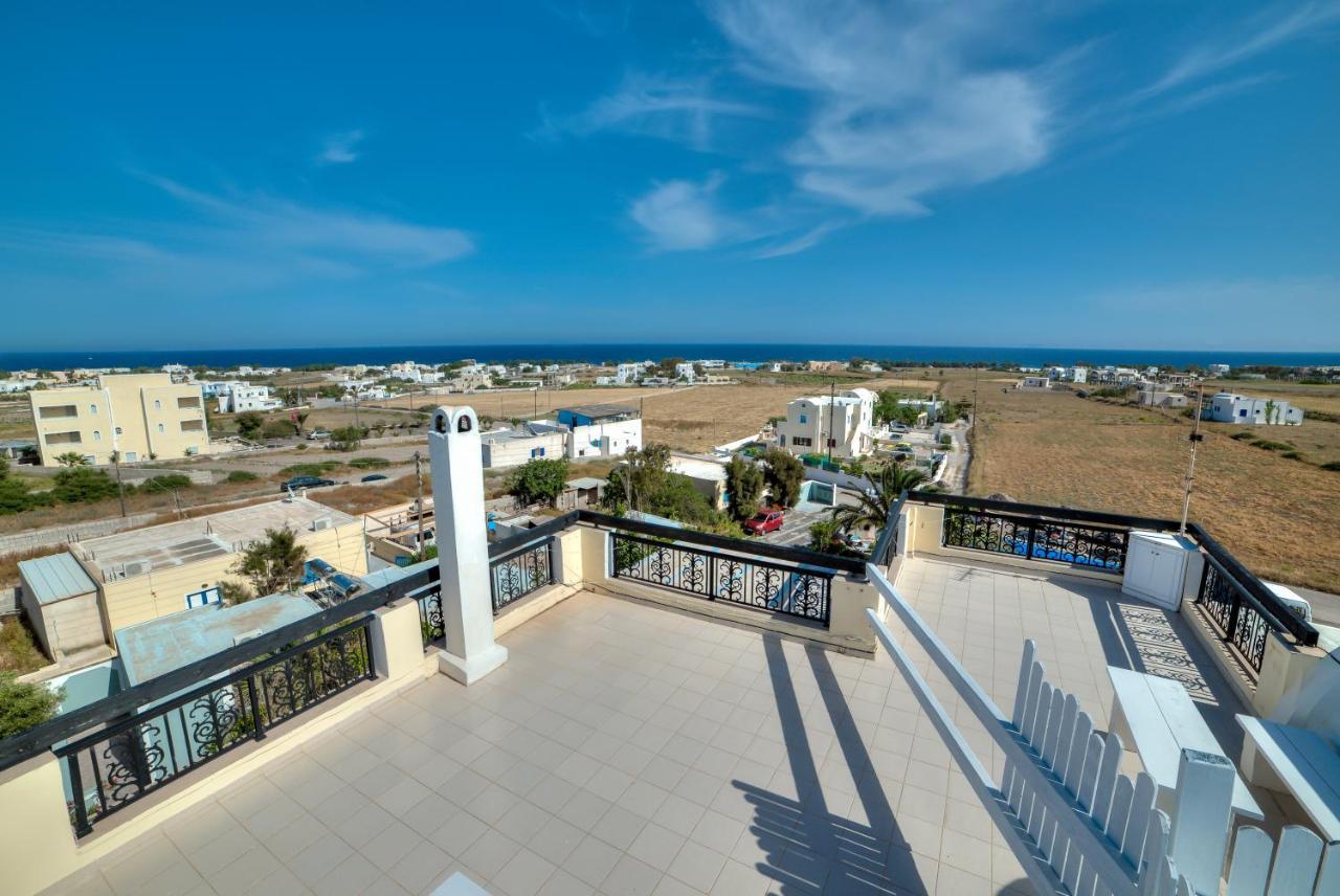 Pantheon Hotel Agios Georgios  Exteriör bild